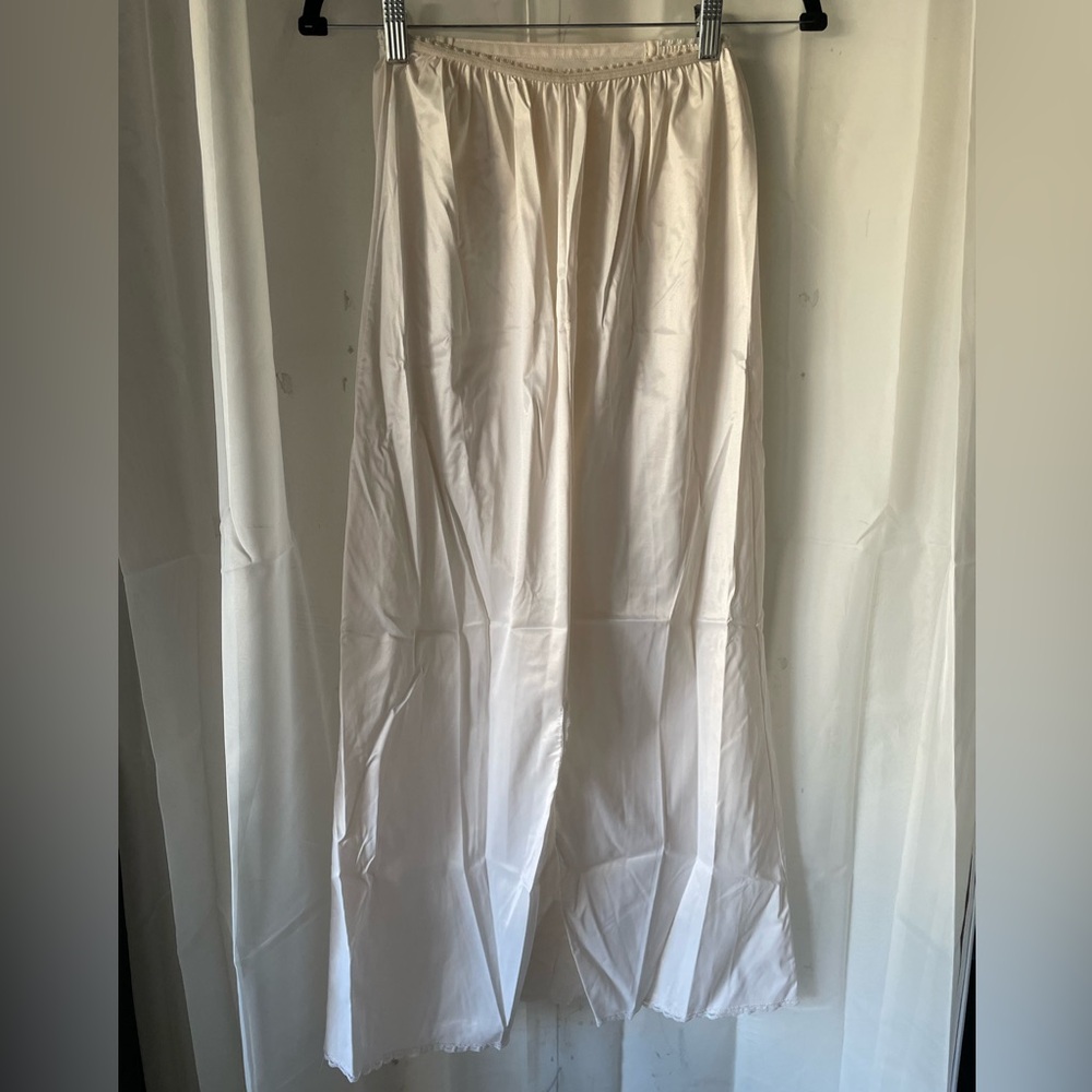 🎄Buy2Get1Free🎄 Vintage Vassarette off-white skirt